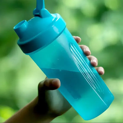 Portable Protein Shaker Bottle – BPA-Free Blender Cup with Mixing Ball