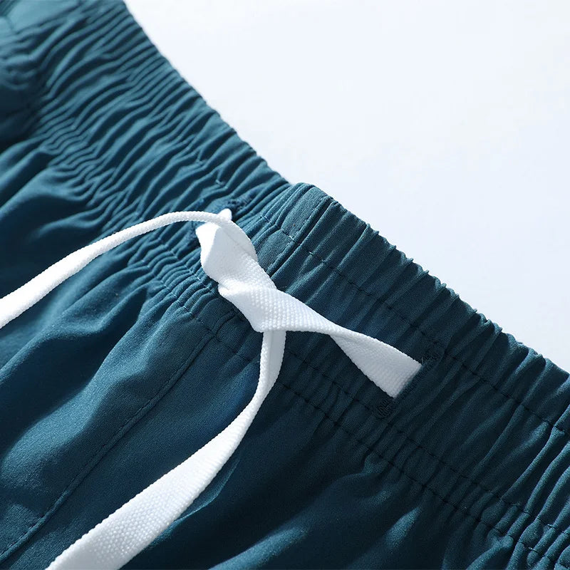 Men’s Quick-Dry Running Shorts – Lightweight & Breathable